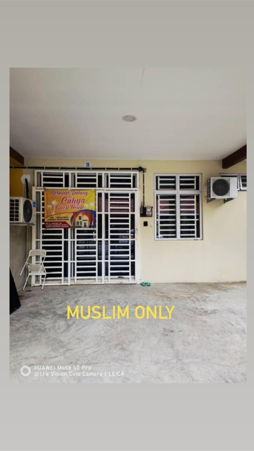 Cahya Homestay Bukit Гамбанг Екстериор снимка